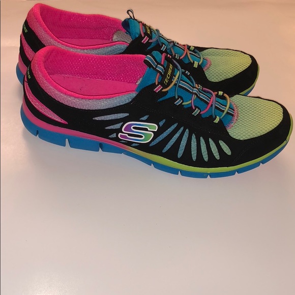 new colorful skechers